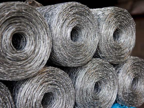 Heavy Galvanised Wire Netting 19mm. Wire mesh fencing.
