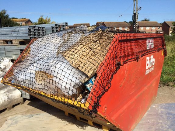 skip lorry net with border rope
