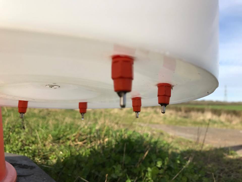 Hanging Nipple Bucket Drinker - Screw in Type