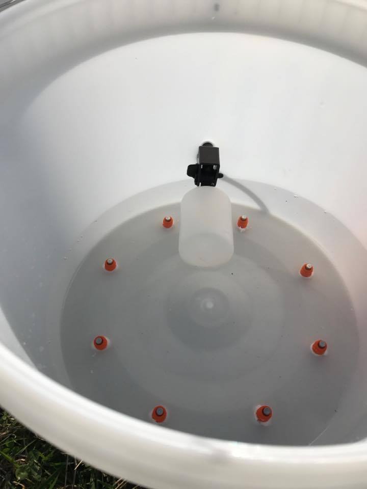 Hanging Nipple Bucket Drinker - Screw in Type