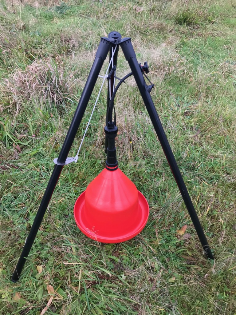 Tripod Stand for drinkers and feeders