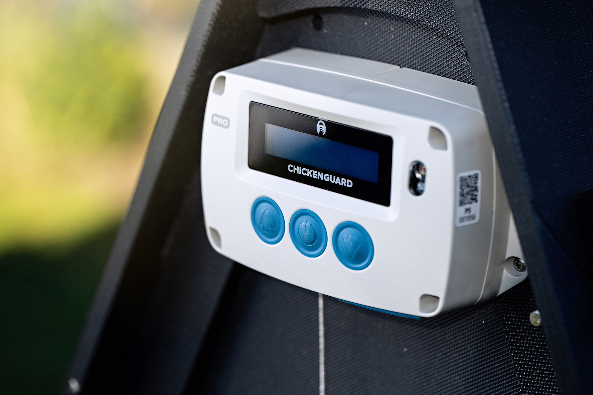 ChickenGuard PRO Door Opener & Locking Door Kit